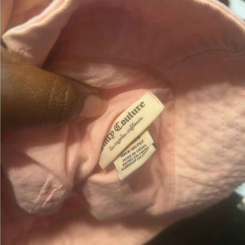 Juicy Couture Light Pink Logo Bucket Hat - Picture 3 of 3